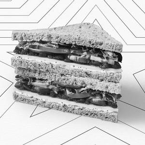 Cheddar & Pret Pickle Sandwich