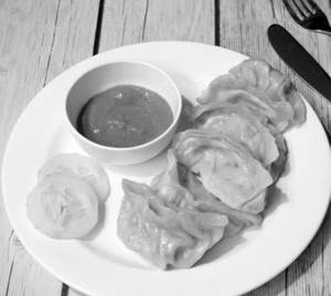 Chicken Momo Steam