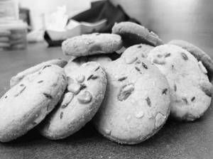 Cashew Jeera Cookies 300g Round