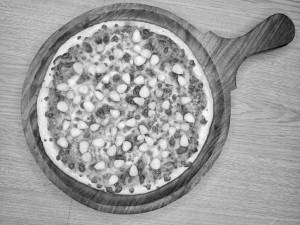 Cheese corn pizza