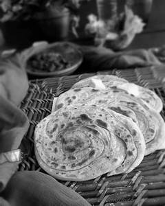 Tawa Lacha Paratha
