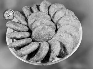 Pyaaz Ki Kachori [6 Pieces]