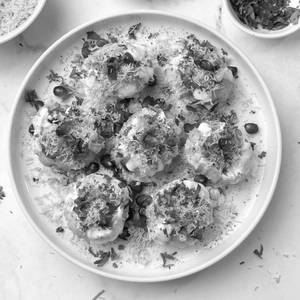 Dahi Gupchup [6 pieces] (Per Plate)