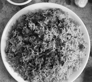 Hyderabadi Chicken Dum Biryani [1 Kg]