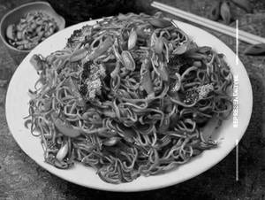 Veg Schezwan Noodles ( Spicy )