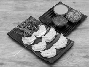 Chicken Momos [8 Pieces]