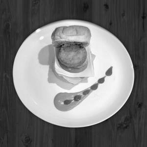 Aloo Tikki Burger 