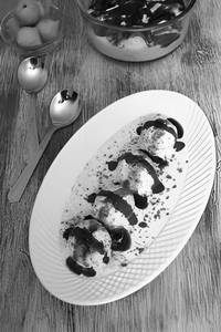 Dahi Vada