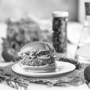 Aloo tikki burger