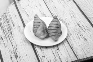Chinese Singara (2 Pcs)