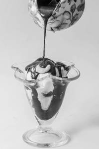Hot Chocolate Fudge (Sundae)