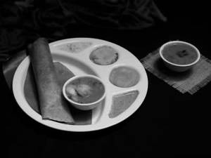 Mini Tiffin with Rava Kichadi