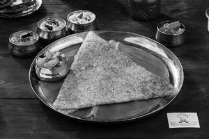 Masala Onion Rava Dosa