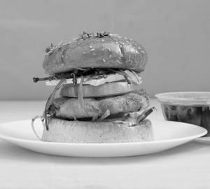 Makhani Burger  