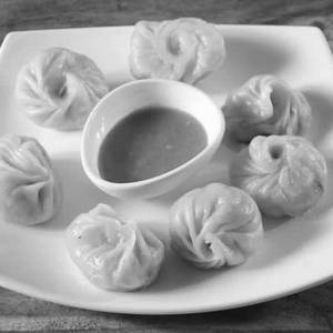 Steam Momos Veggies (5 Pcs)
