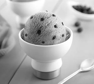 Black Currant Ice Cream