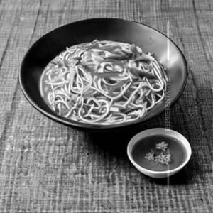 Veg Tom Yum Noodles