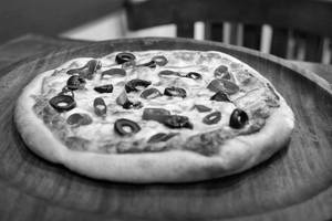Jain Jose'n'isabella Veg Special Pizza