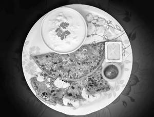 Mooli Paratha