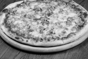 Spicy Peri-peri Chicken Pizza