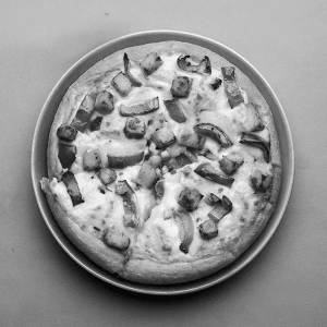 Spicy Paneer Pizza