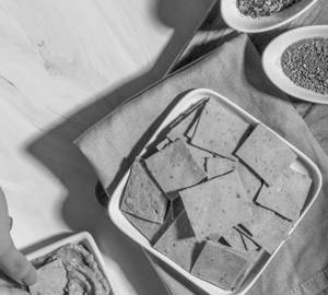 Chilli Oregano Crackers