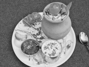 Dum Matka Veg. Biryani