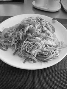 Veg Hakka Noodles