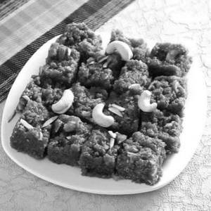 Lachha Dhoda Burfi