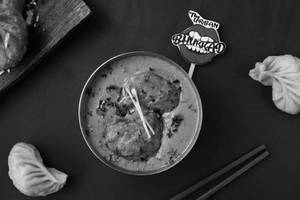 Veggie Makhani Momos