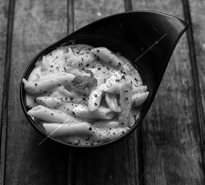 White Sauce Pasta
