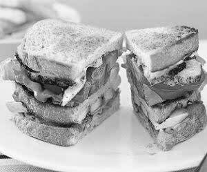 Jumbo Chicken Sandwich