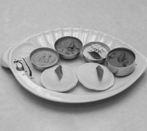 Rice Idli (2 Pcs)