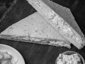 Veg Coleslaw Sandwich