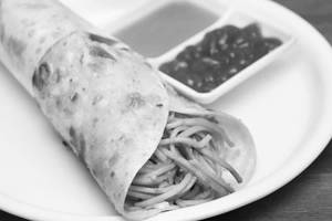 Chowmein Roll