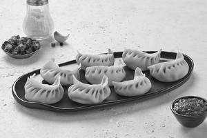 Chicken momos steamed