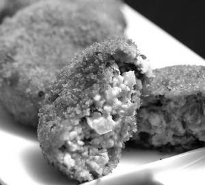 Crispy Matar Paneer Cutlet[2pcs]