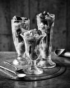 Caramelize Banana Sundae Ice Cream