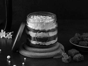 Red Velvet Jar Cake