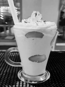 Banana Strawberry Shake