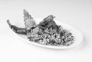 Phad Bai Graprou Gai