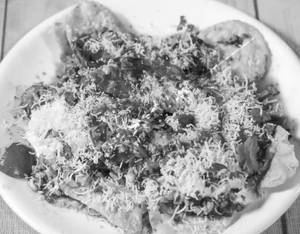 Dahi Bhalla Papdi Chat