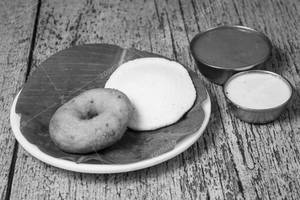Idli Vada