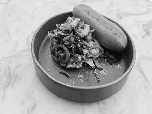Chili Basil Sauteed Gamberessa With Garlic Bread