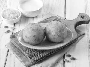 Sweet Kachori