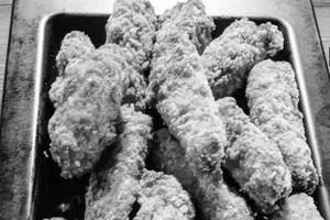 Chicken Boneless Strips (8 Pcs)