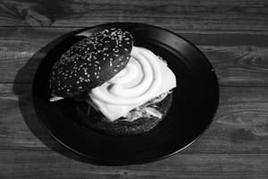 Charcoal Burger - Buff