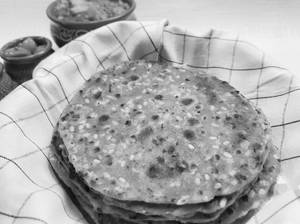 Rajasthani Dal Puri (2pc)