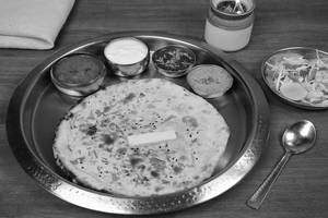 Tomato Cheese Kulcha
