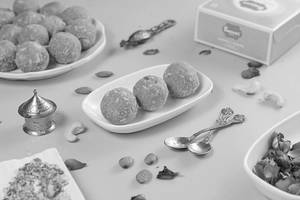 Desi Ghee Atta Laddu